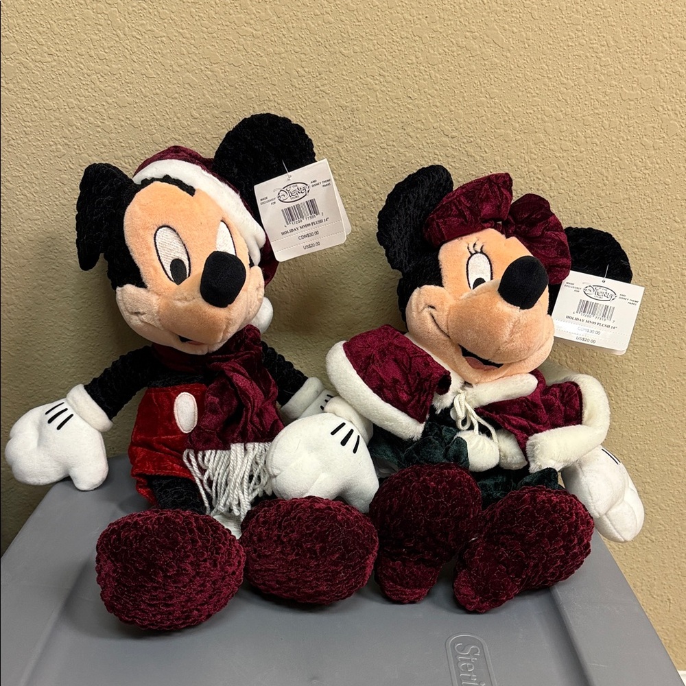 Plush Holiday Mickey and Minnie Set - Maroon and White with Tags